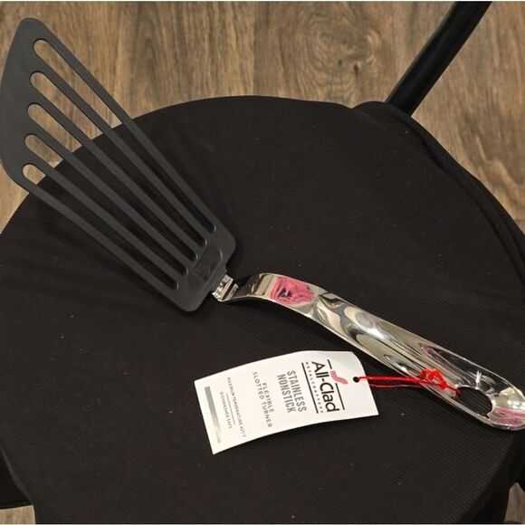 All-Clad Stainless Steel Flexible Slotted Turner - Picture 12 of 12